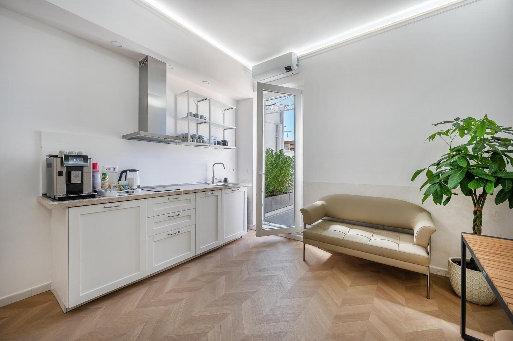 Colonna Inn Рим Екстериор снимка