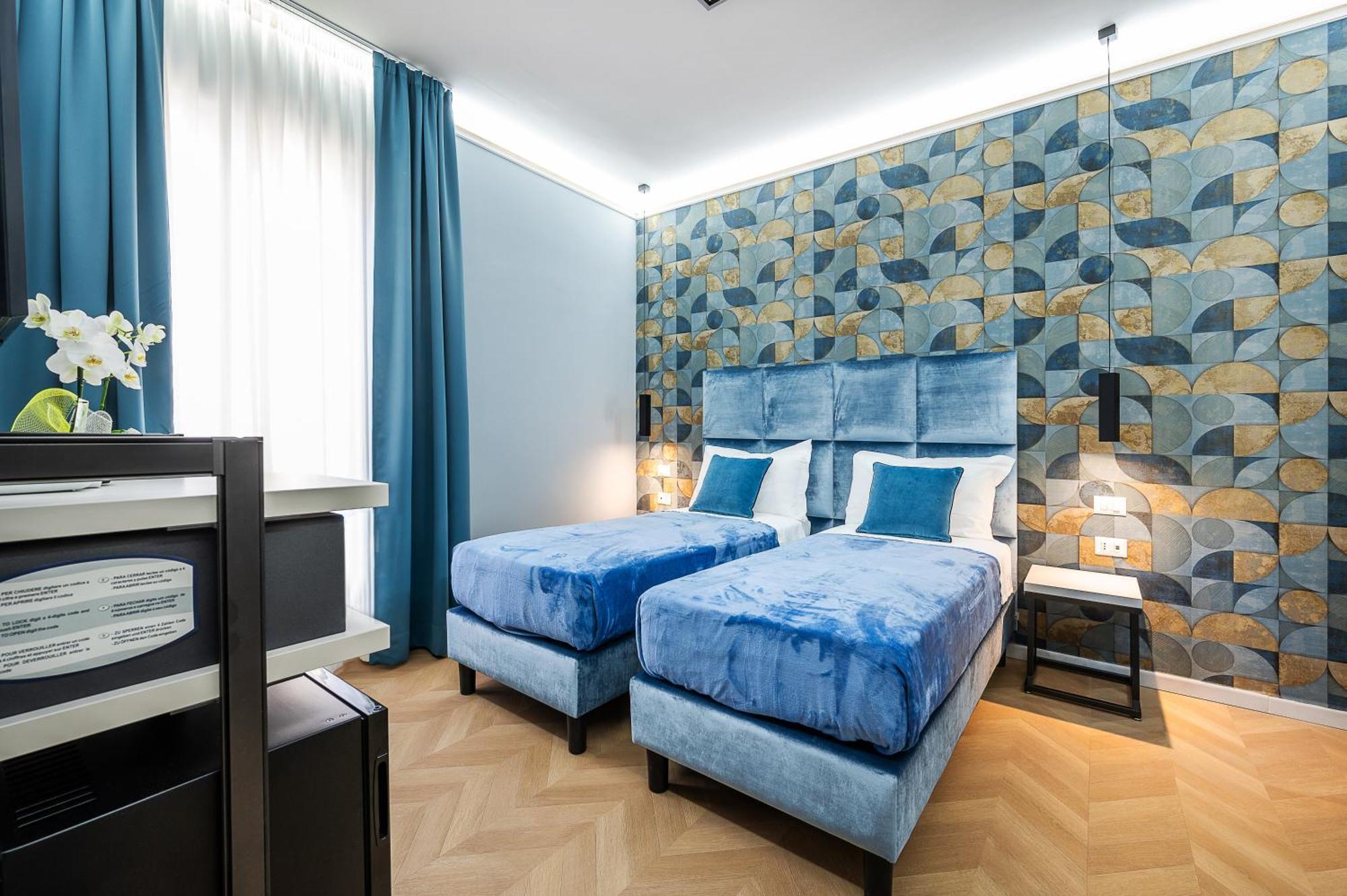 Colonna Inn Рим Екстериор снимка
