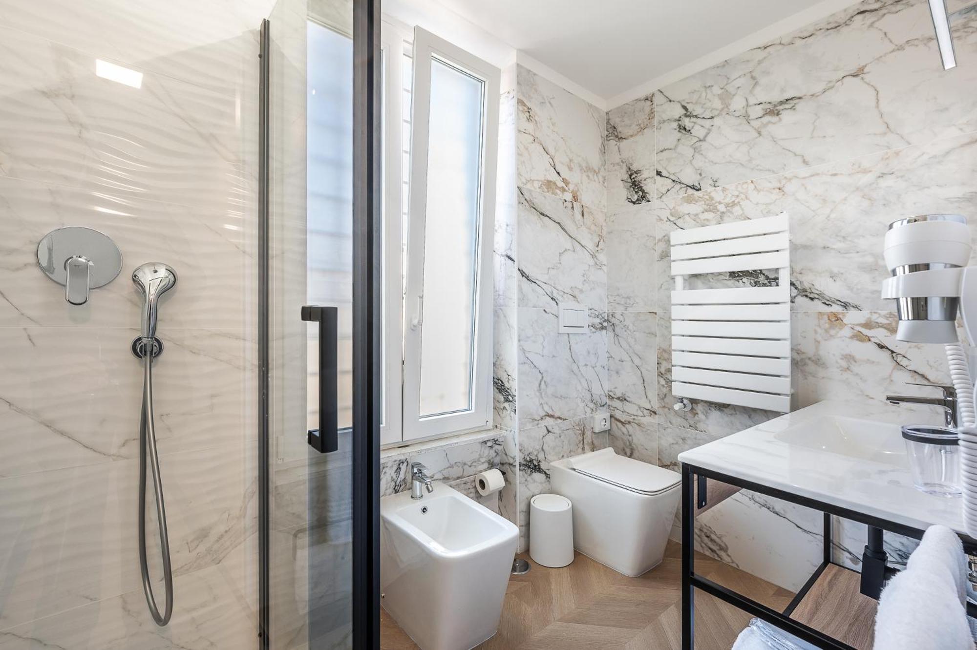 Colonna Inn Рим Екстериор снимка