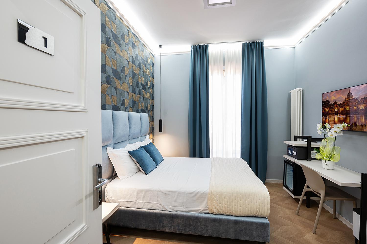 Colonna Inn Рим Екстериор снимка